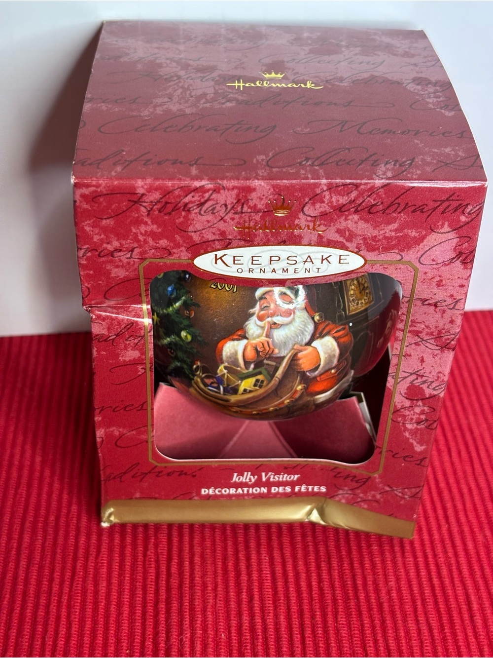 Hallmark Keepsake Santa Ornament in Red and Gold 2001